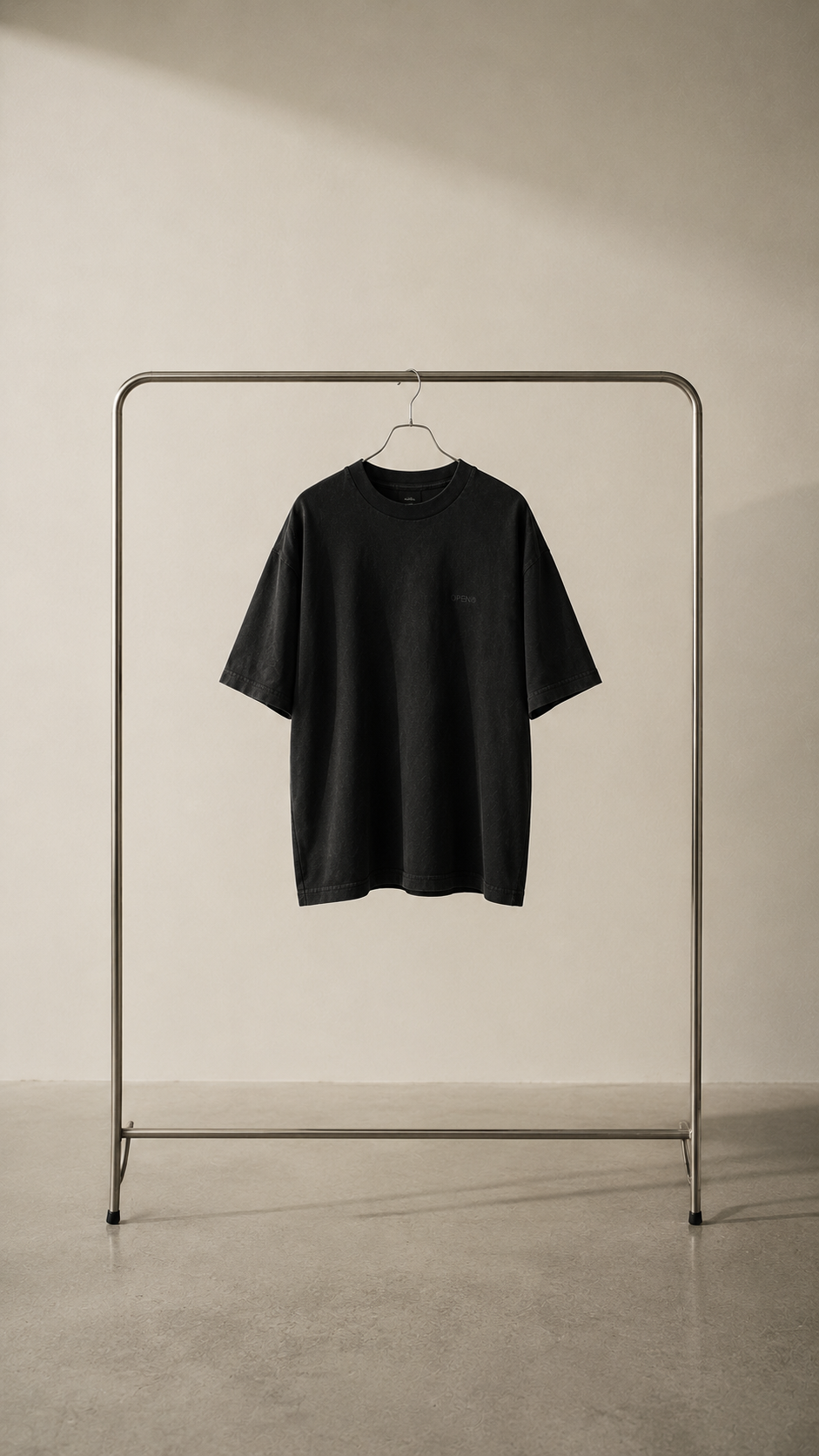 Open 002 Black — front view